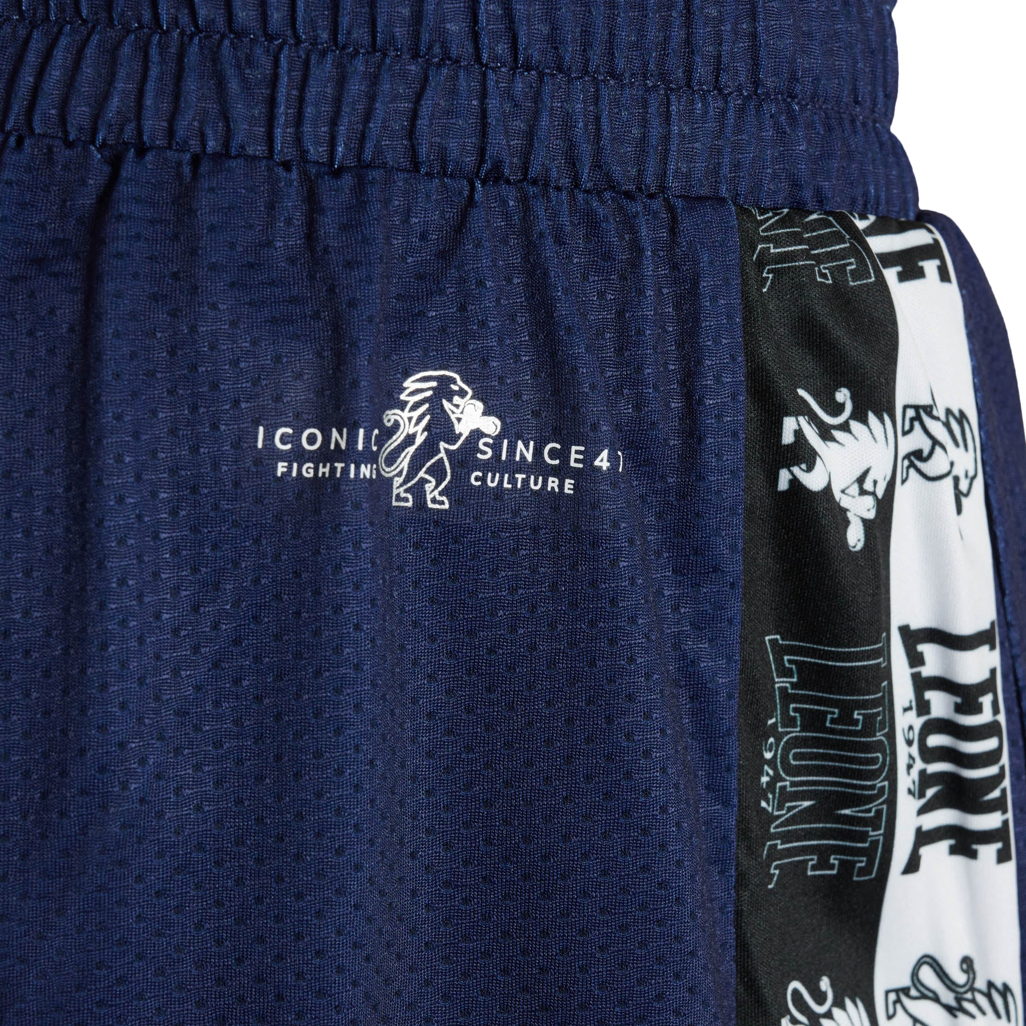 ICONIC SHORTS