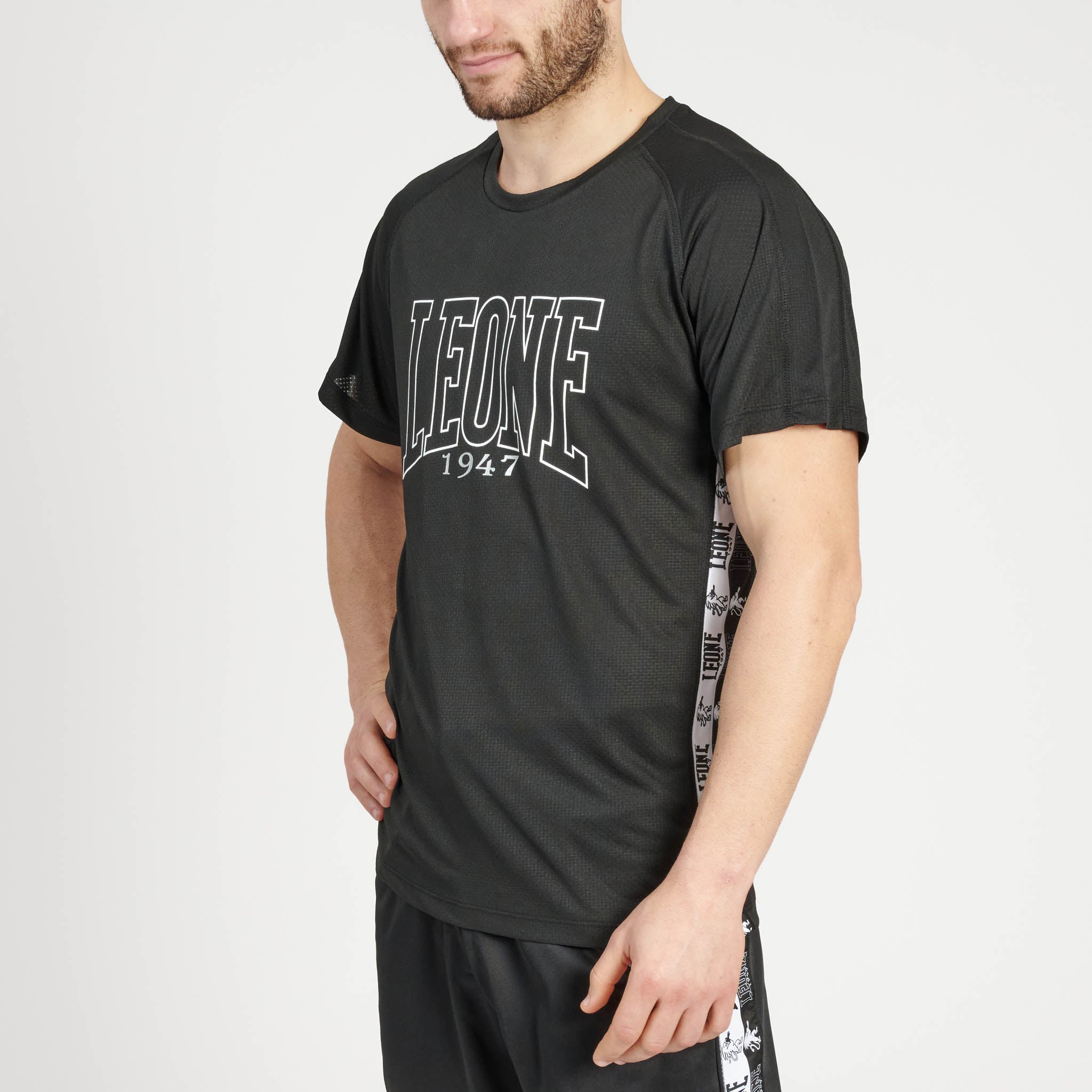 ICONIC T-SHIRT