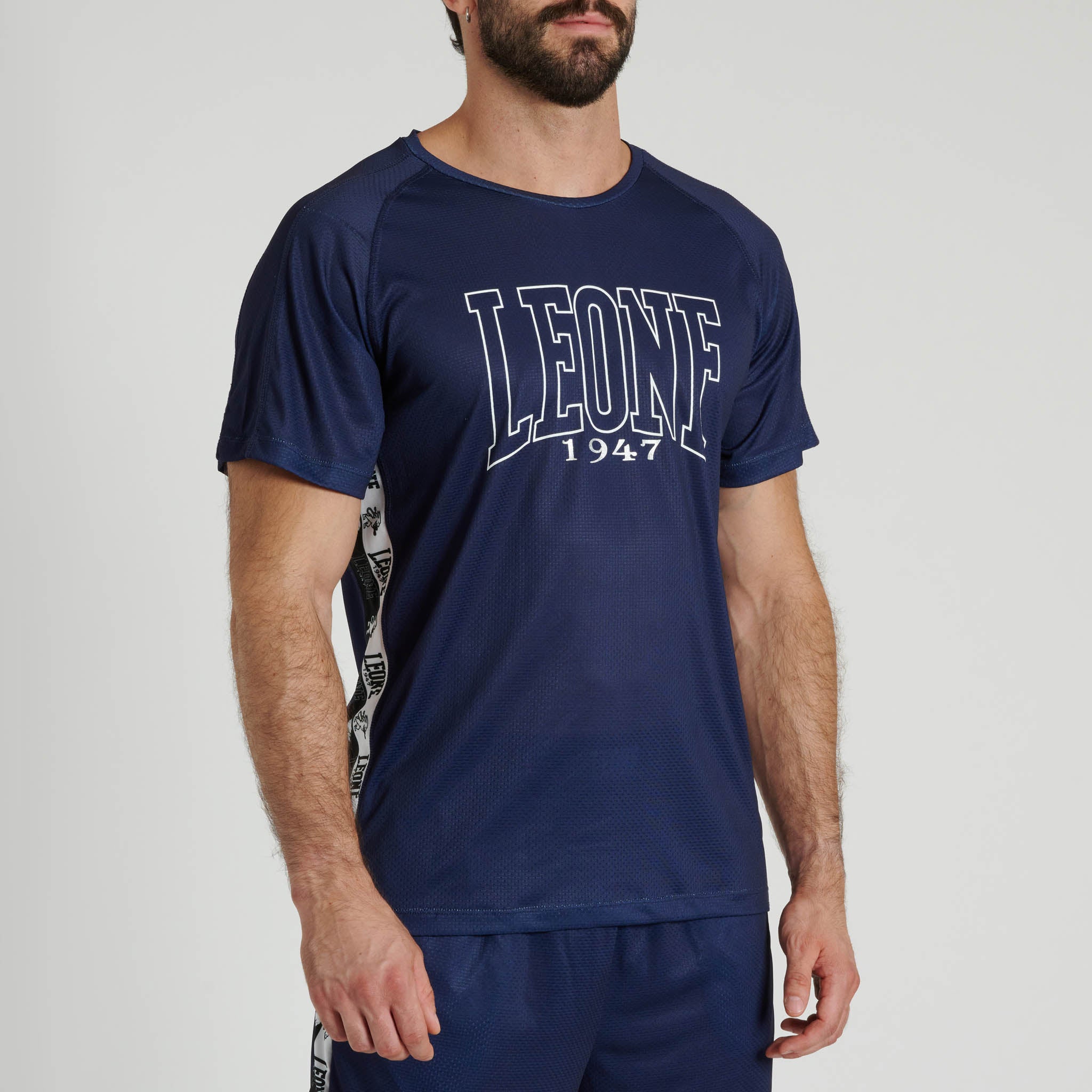 ICONIC T- SHIRT
