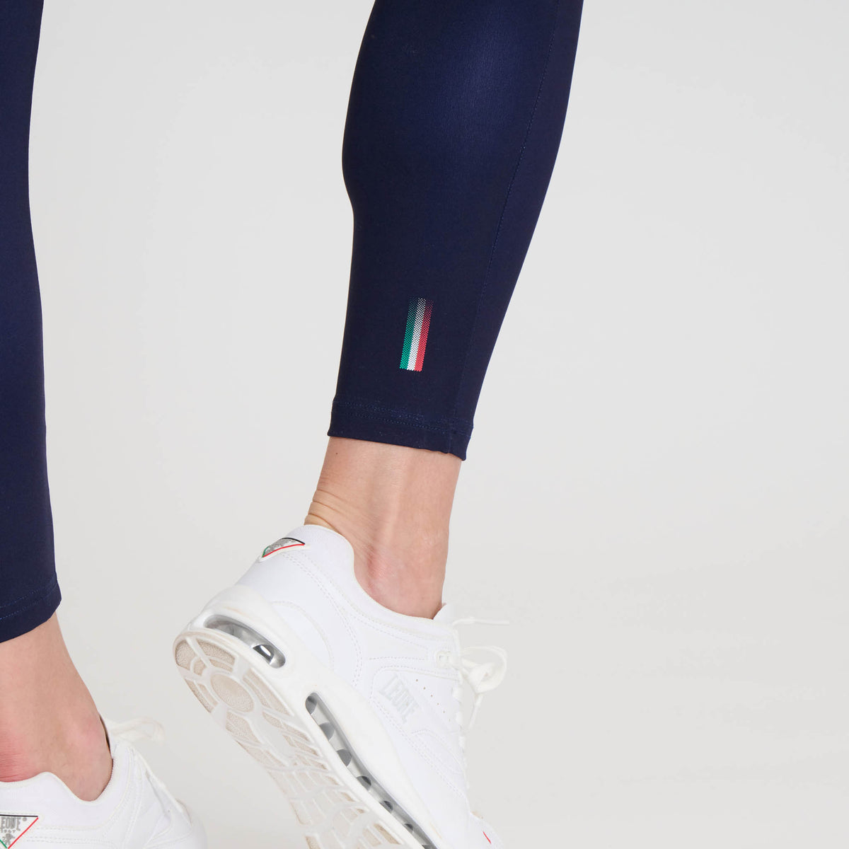 COOL TOUCH DNA TIGHTS