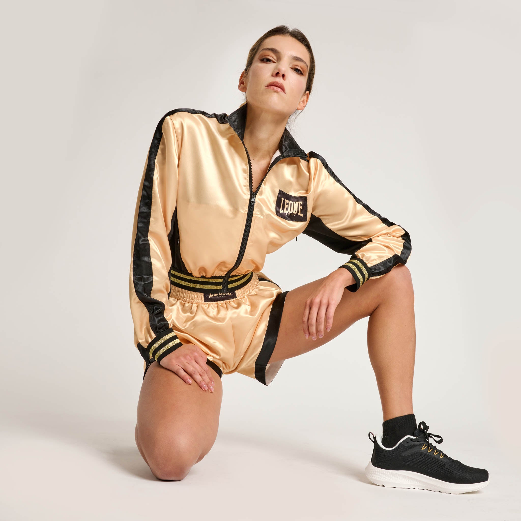 DNA CROP SWEATSHIRT
