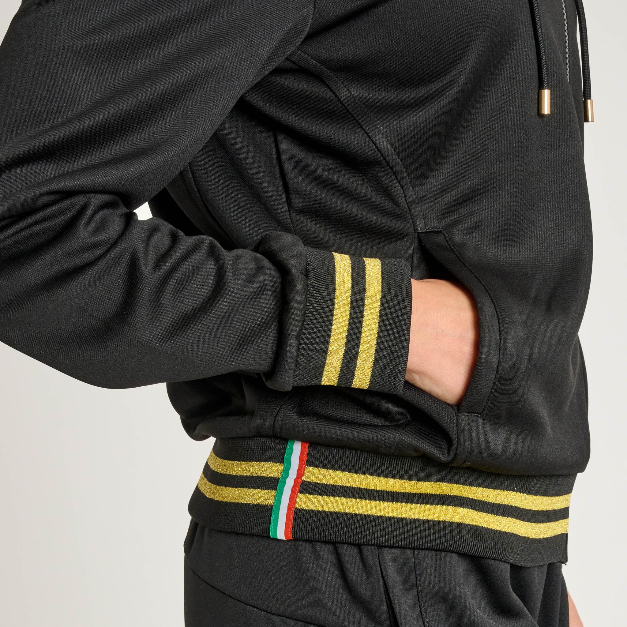 FELPA CON CAPPUCCIO DNA