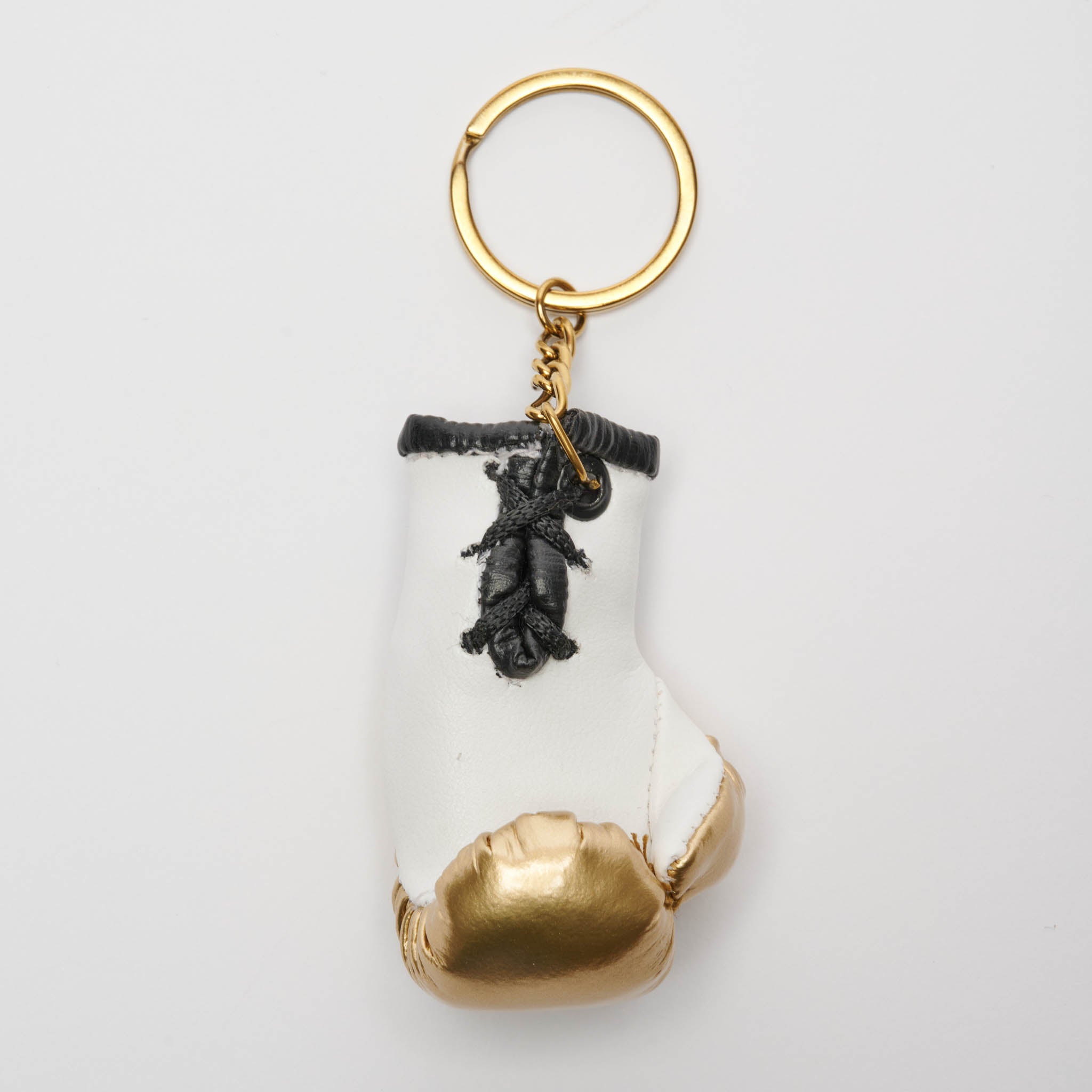 LION KEYCHAIN ​​X IUTER