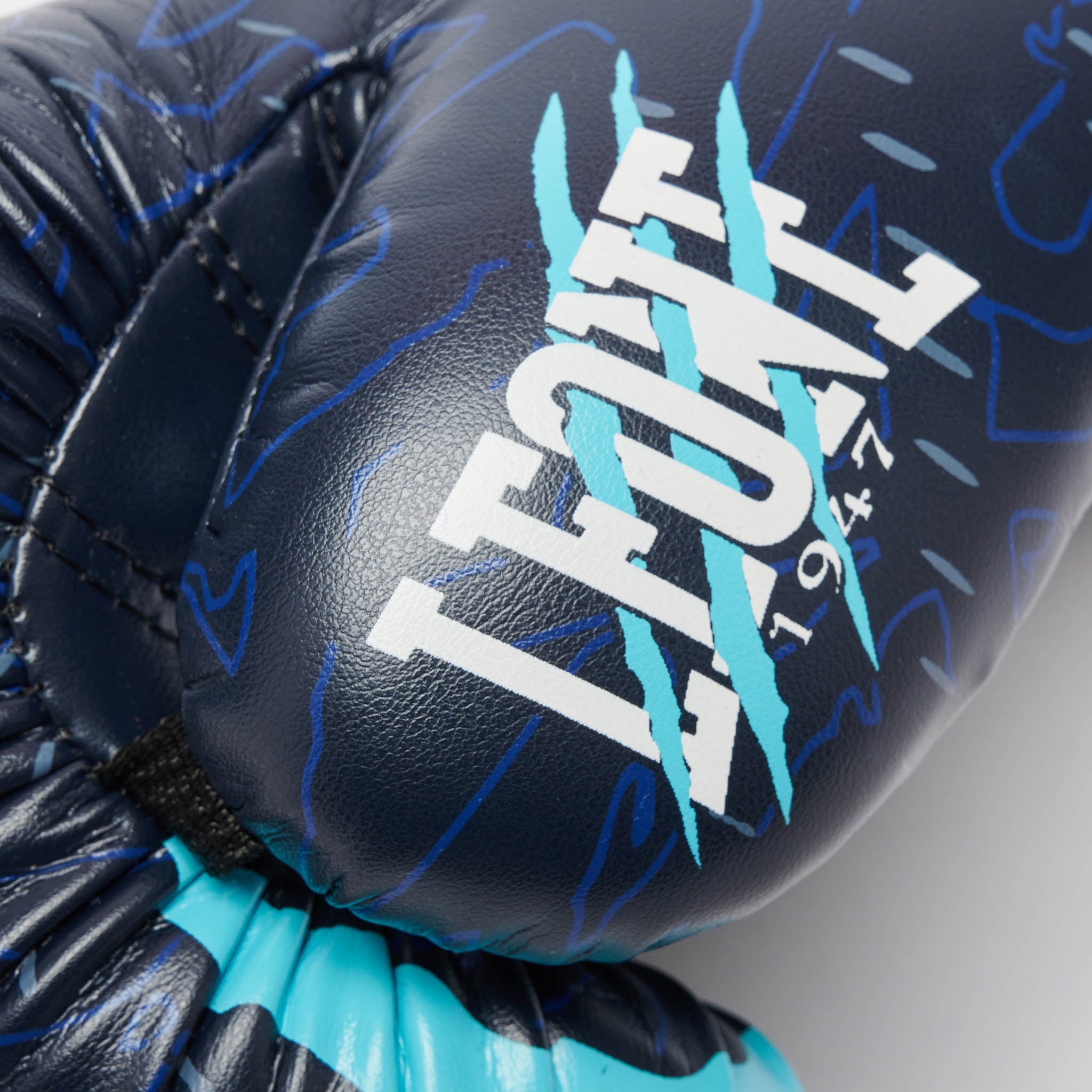PRIMAL INSTINCT BOXING GLOVES