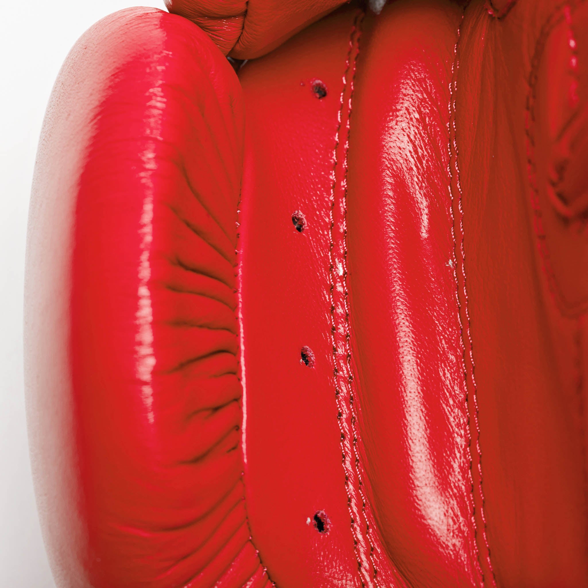BOXING GLOVES CONTEST
