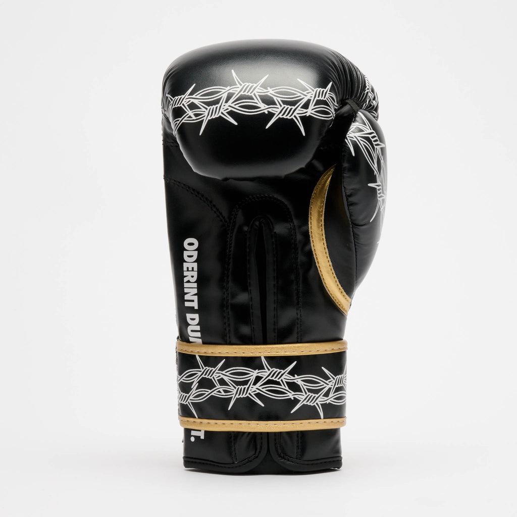 BARBEDWIRED BOXING GLOVES (IUTER)