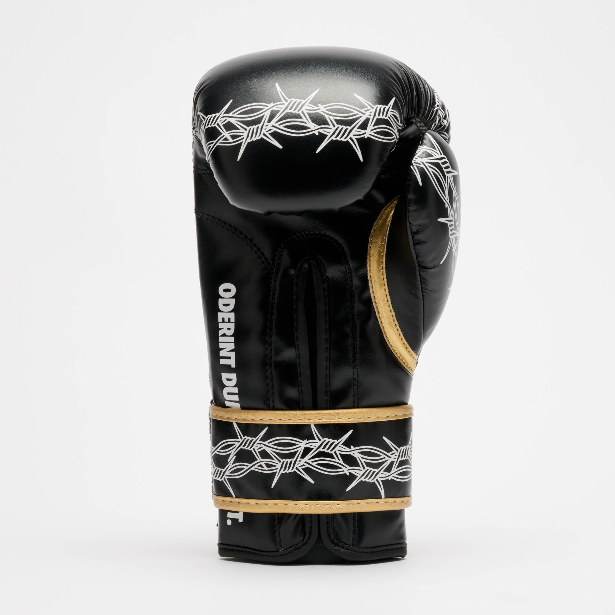 BARBEDWIRED BOXING GLOVES (IUTER)