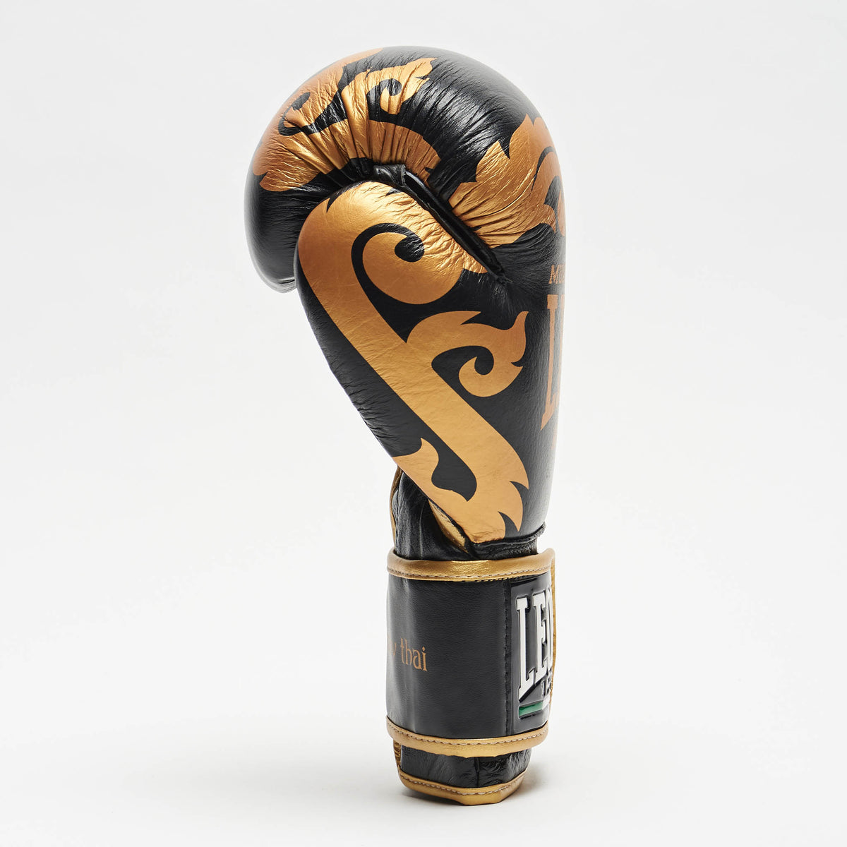 GUANTI MUAY THAI