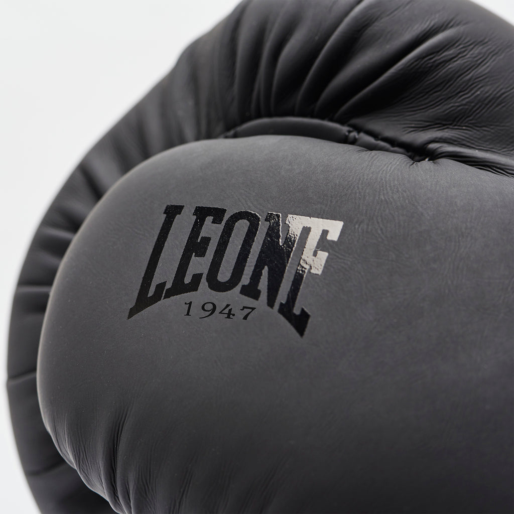 STRIKER BOXING GLOVES