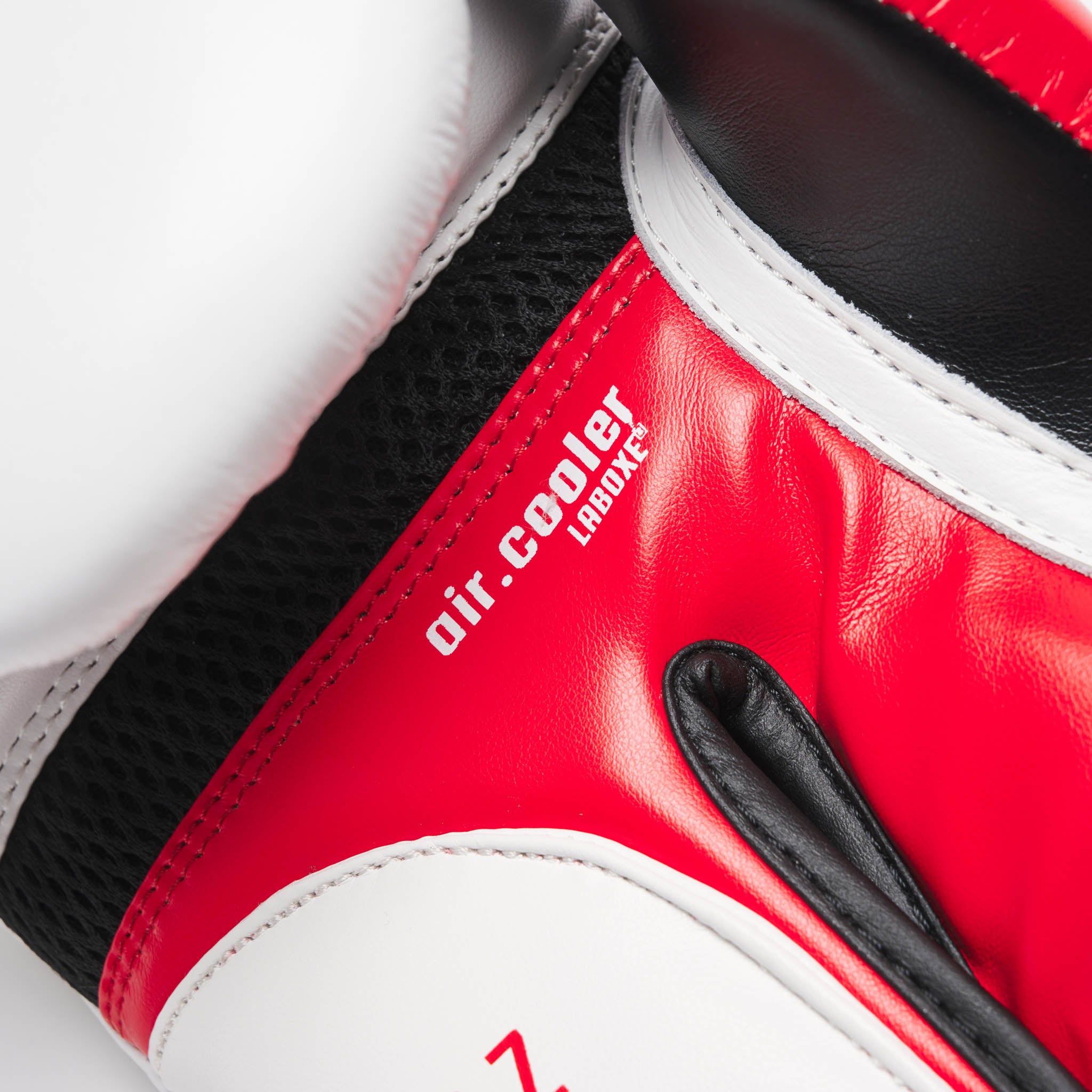 BOXING GLOVES THE TECHNICIAN N3