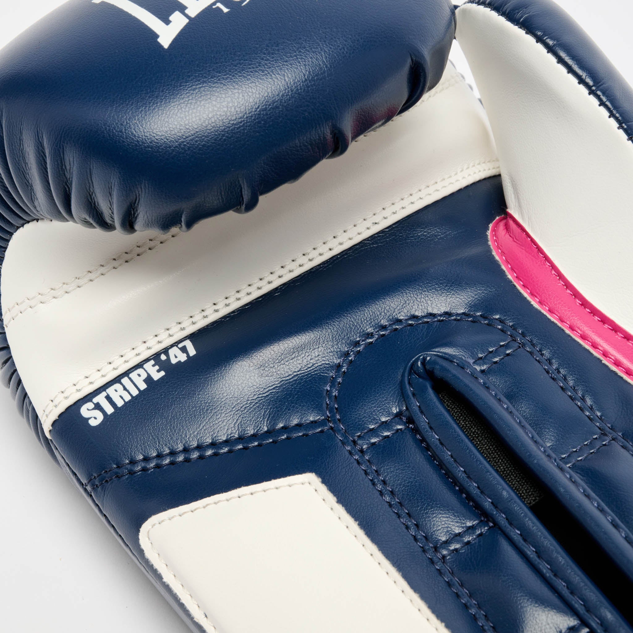 STRIPE '47 BOXING GLOVES GN209 blue | Leone 1947 Official Shop