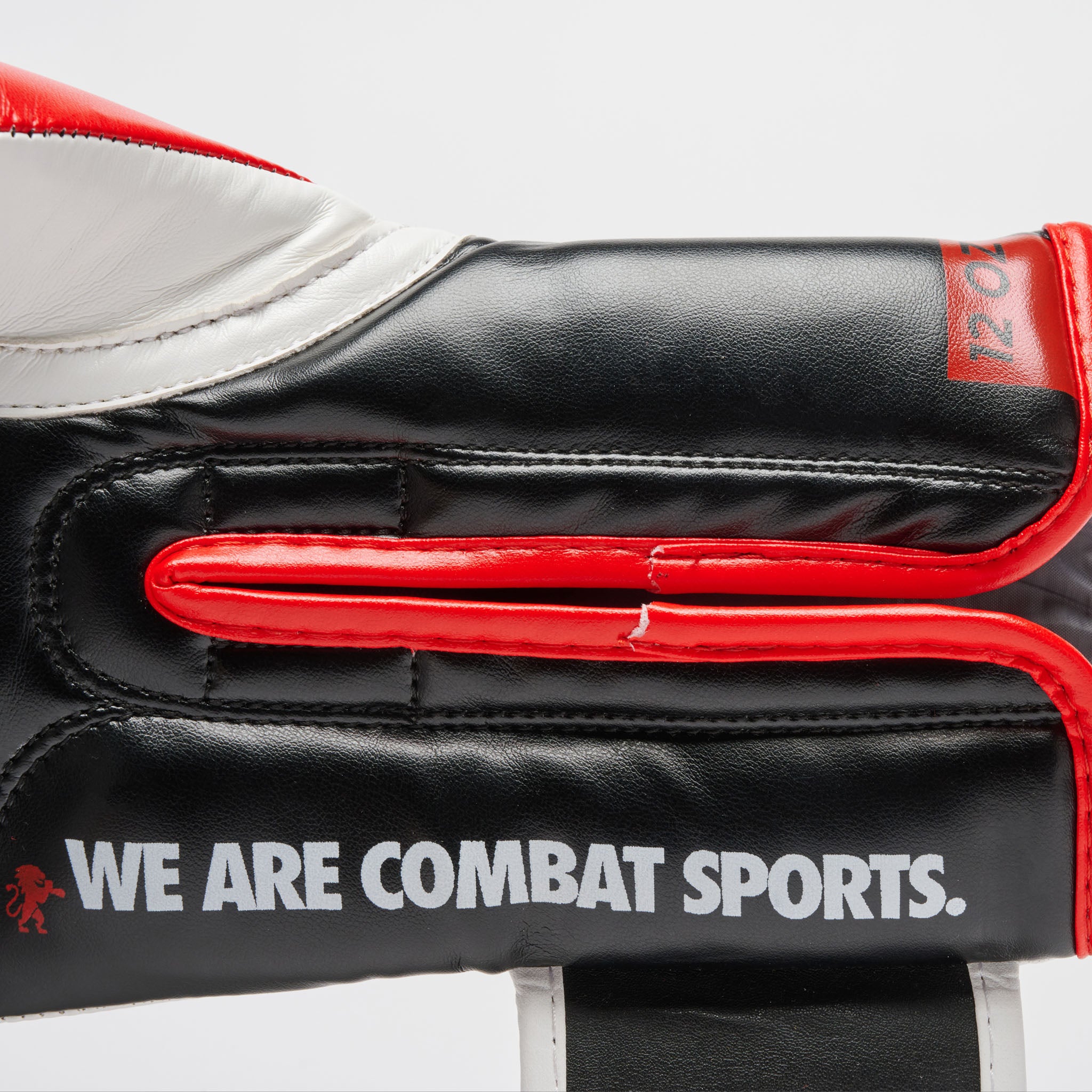BOXING GLOVES LOGO WACS