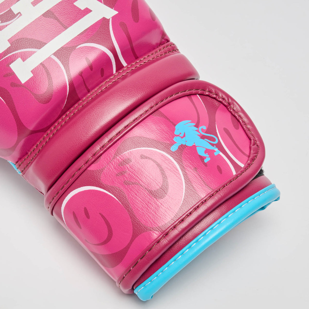 BUBBLY BOXING GLOVES