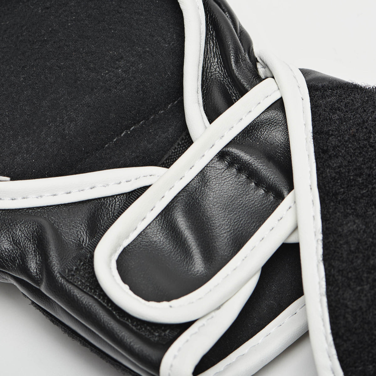 CONTACT MMA  Gloves