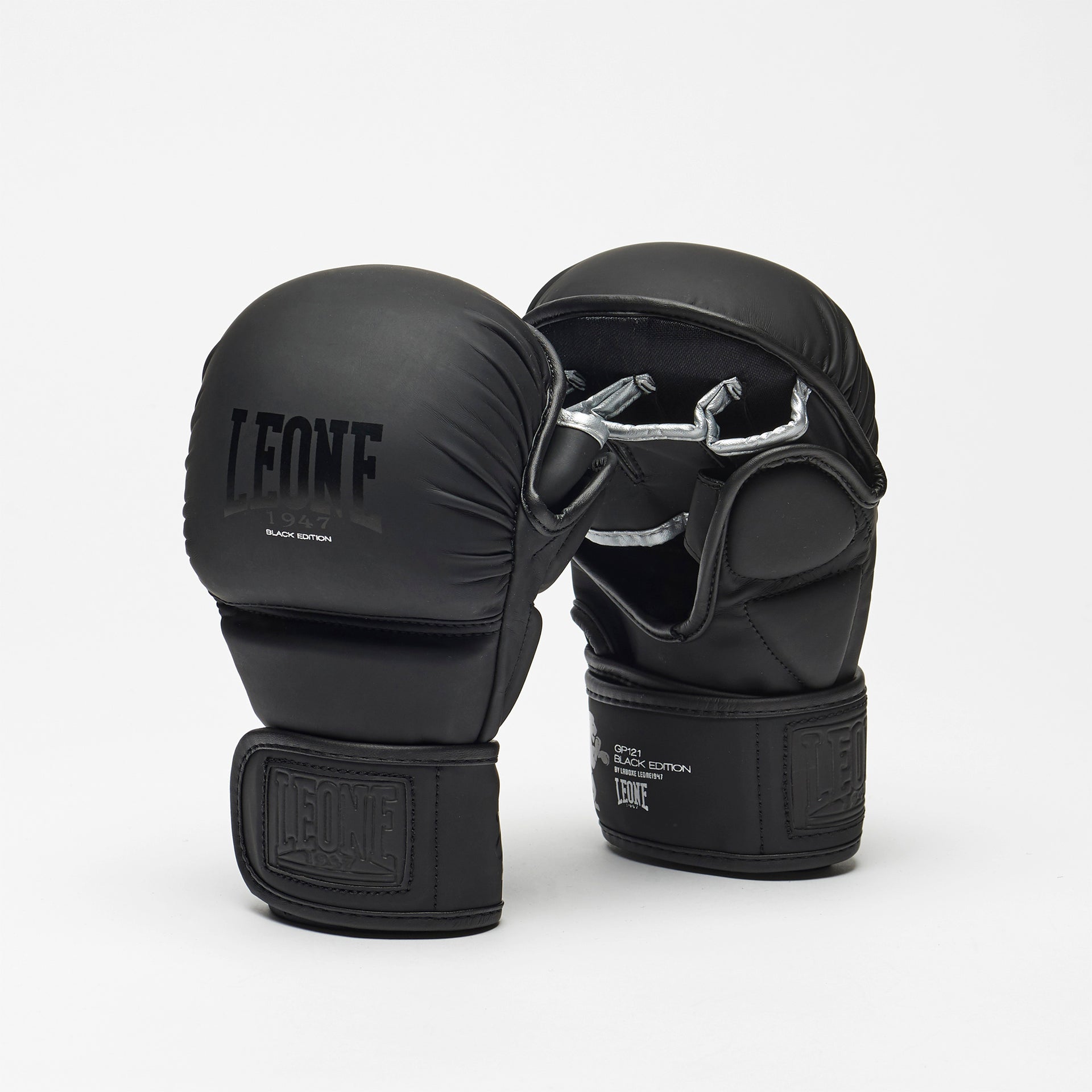 Guanti MMA LEONE 1947 Black Edition - Unisex Per Allenamento | Chiusura In Velcro | Imbottitura PU E EVA