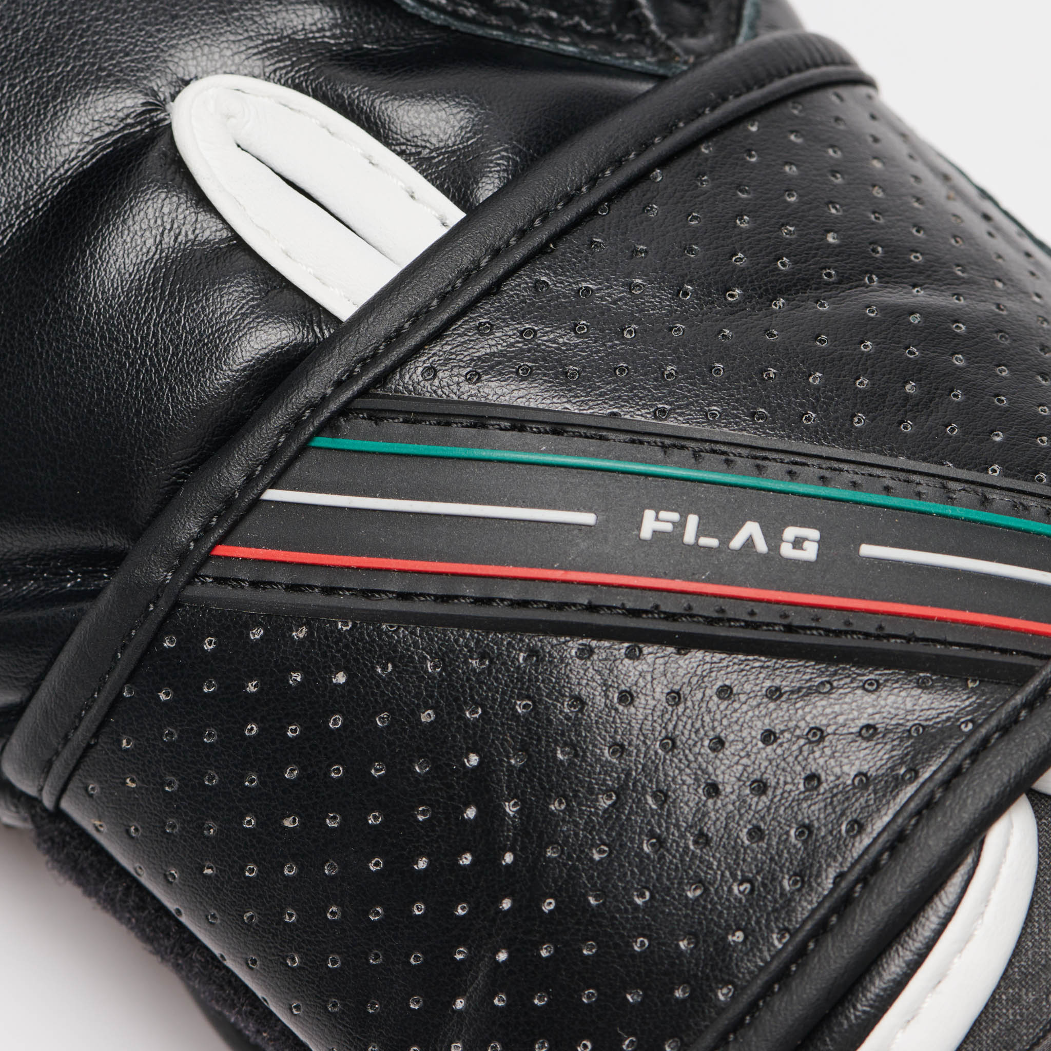 FLAG BAG GLOVES