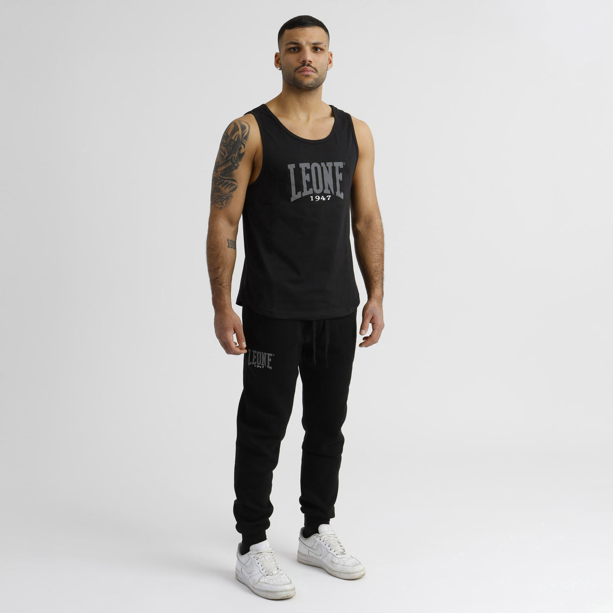 Man tank Boxing