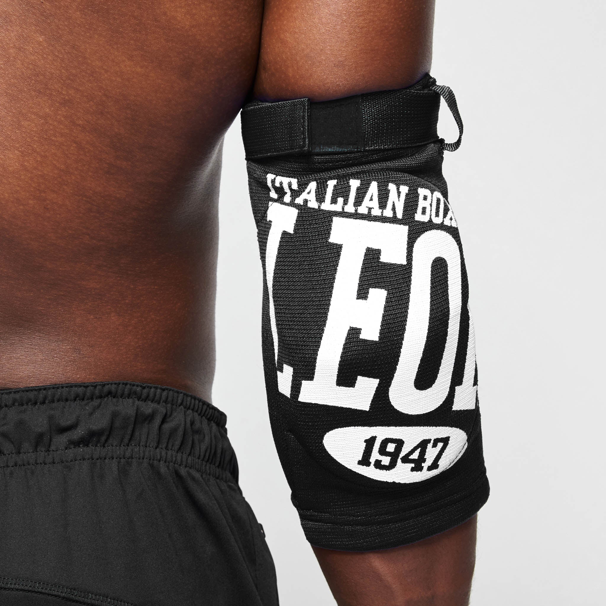 ELBOW PADS