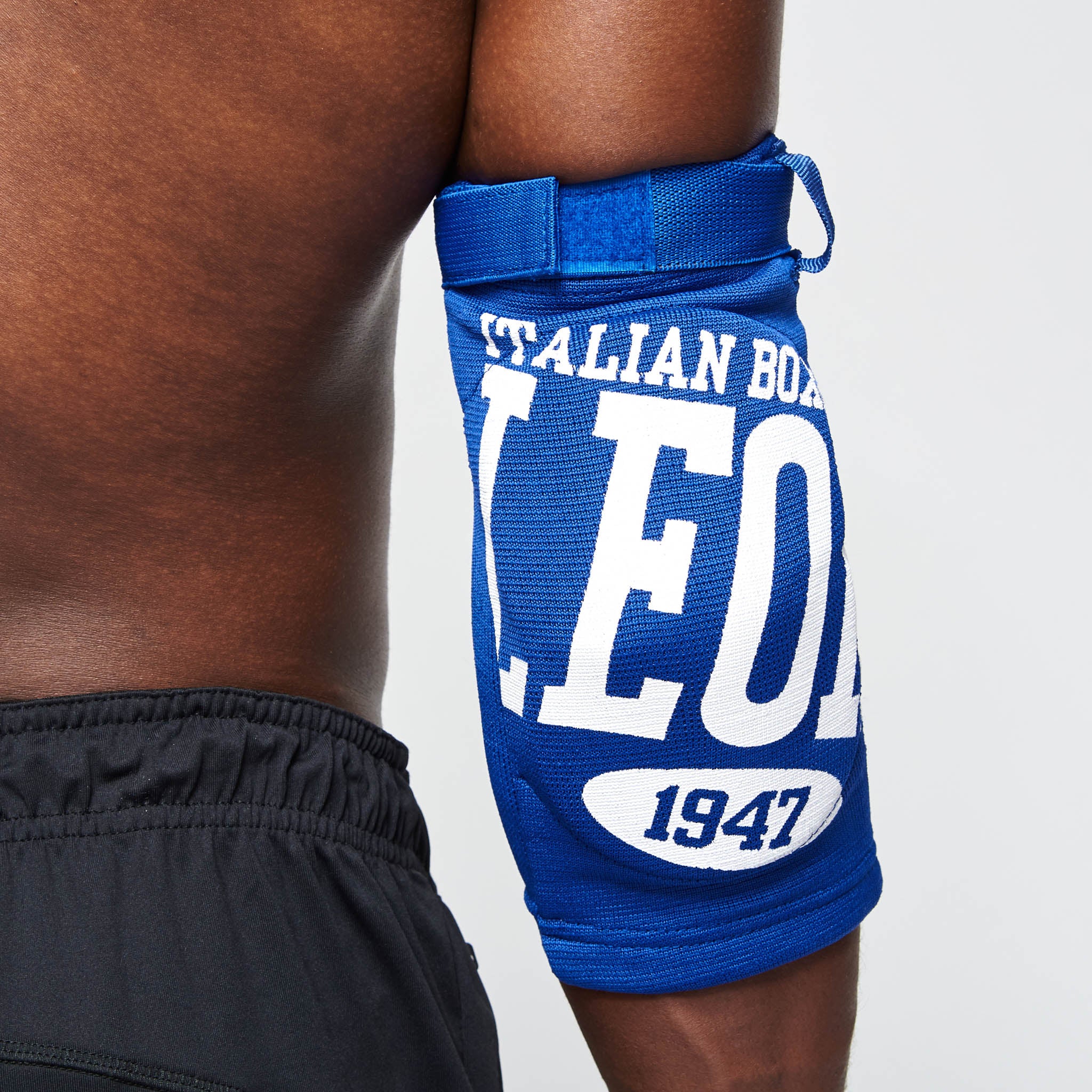 ELBOW PADS