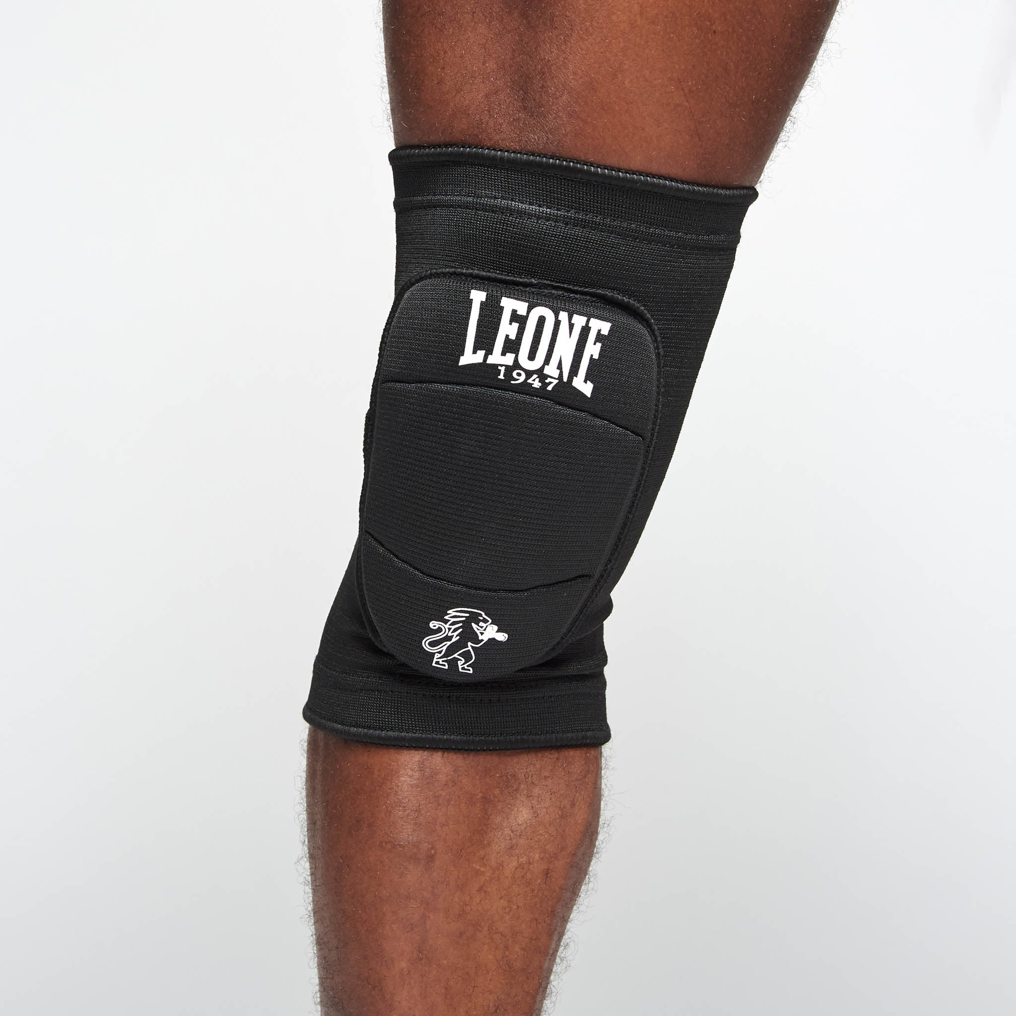KNEE PADS