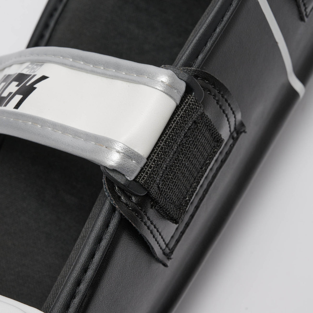 SHOCK PRO SHINGUARDS