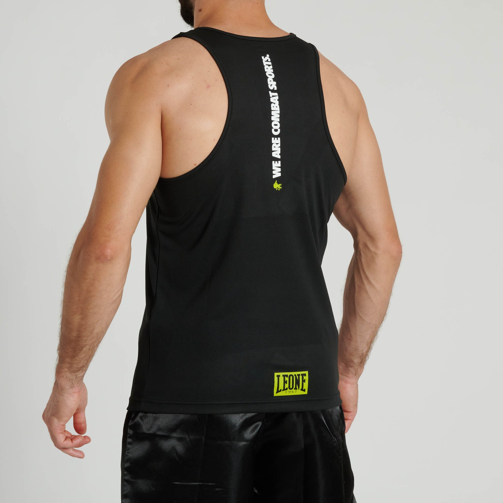 COLOR BLOCK BOXING TANK